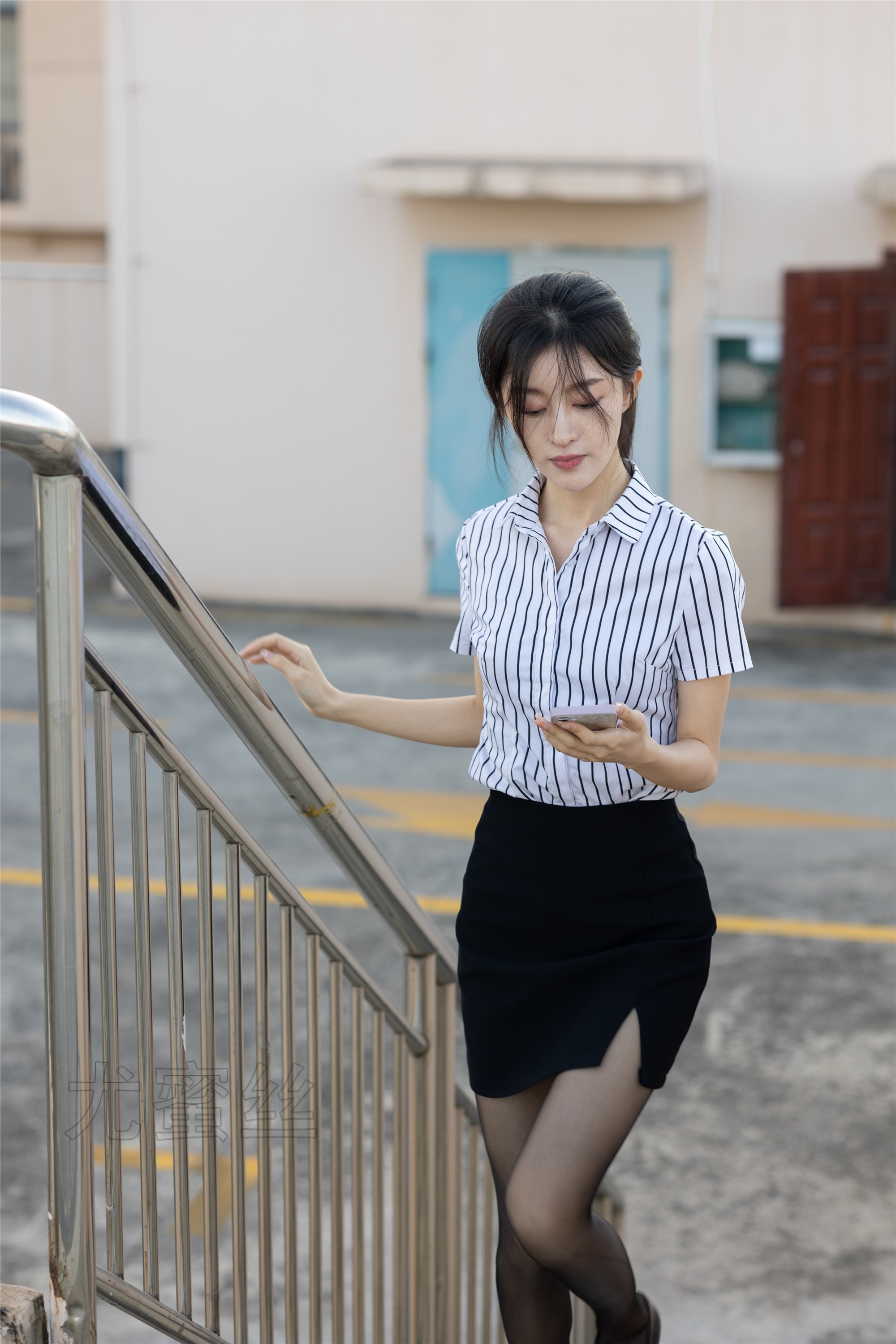 尤蜜丝 穿搭写真 No.125